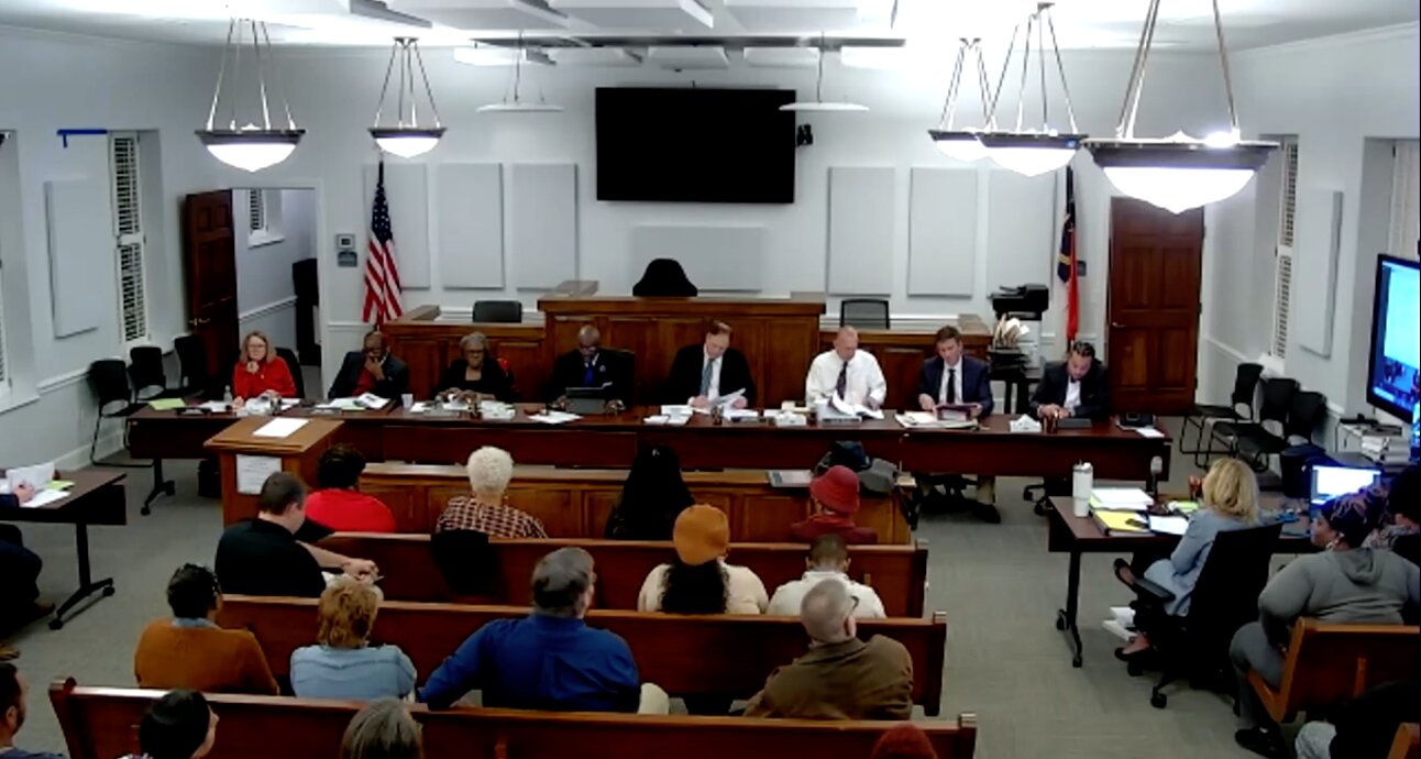 Image from the Dec. 4, 2023, meeting of the Siler City Board of Commissioners.